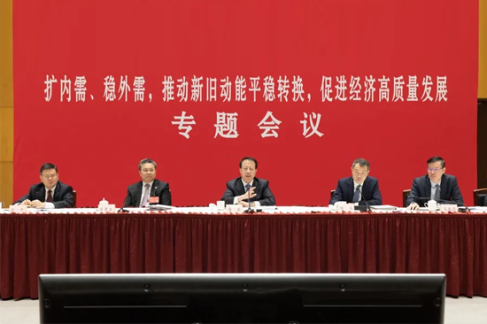 【市場動態】戴敏敏委員：依托上海綜合優勢，支持人工智能重點模型做大做強，加快產業生態投資